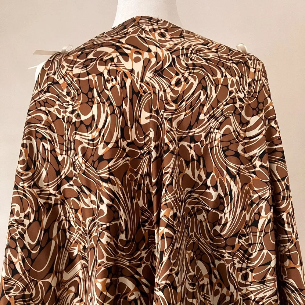 SILK HOLT RENFREW TOP - Picture 11 of 16